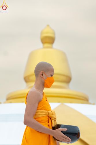ภาพ No.118604:พิธีตักบาตรพระธรรมยาตรา ปีที่ 12 ณ อนุสรณ์สถานลำดับที่ 5 สถานที่เผยแผ่วิชชาธรรมกายครั้งแรก อนุสรณ์สถานบางปลา จ.นครปฐม วันที่ 25 มกราคม พ.ศ. 2567