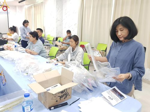 ภาพ No.125945:V.29 ทุ่มเท เพื่อโคราช การเตรียมงานของหน่วยงานต่างฯ เพื่อพิธีทำบุญเมืองนครราชสีมา ฉลอง 556 ปี ตักบาตรพระ 10,000 รูป ในวันเสาร์ที่ 2 มีนาคม พ.ศ.2567 ณ อนุสาวรีย์ท้าวสุรนารี จ.นครราชสีมา จัดโดย คณะสงฆ์จังหวัดนครราชสีมา ร่วมกับสำนักงานจังหวัดนครราชสีมา