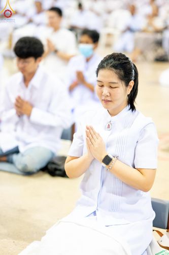 ภาพ No.151301:พิธีบูชาข้าวพระ ในวันอาทิตย์ต้นเดือน วันที่ 1 กันยายน พ.ศ. 2567 ณ สภาธรรมกายสากล วัดพระธรรมกาย