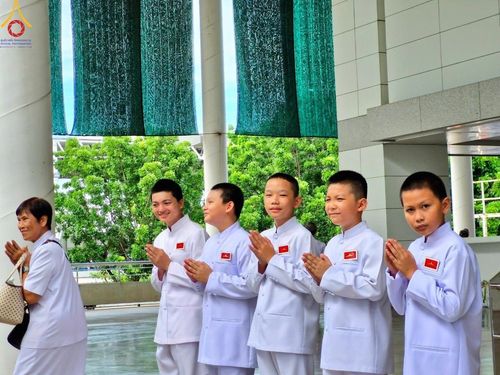 ภาพ No.186711:V.48 ผลงาน V-Peace ปลายปี 2567 ภาพโดย : ช่างภาพ V-Peace และ ช่างภาพศูนย์ภาพนิ่ง