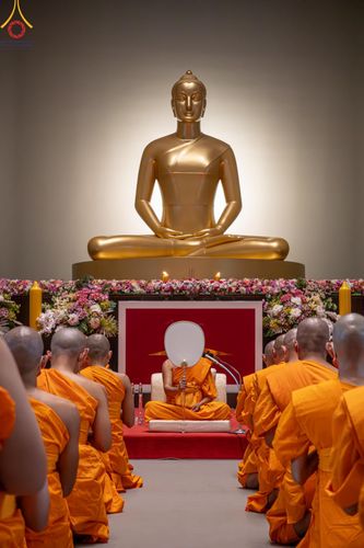 ภาพ No.141471:พิธีบรรพชาอุปสมบท โครงการอุปสมบทหมู่รุ่นผู้บริหาร รุ่นที่ 14 โครงการอุปสมบทหมู่ธรรมทายาท ระดับอุดมศึกษา รุ่นที่ 51 ภาคฤดูฝน ณ โบสถ์พระไตรปิฎก วัดพระธรรมกาย ในวันเสาร์ที่ 15 มิถุนายน พ.ศ. 2567