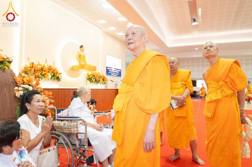 ภาพ No.238960:วันเสาร์ที่ 16 สิงหาคม พ.ศ. 2568 งานบุญประจำปี ครั้งที่ 20 พิธีทักษิณานุปทานแด่บรรพชน ตระกูลผ่องสวัสดิ์และหมู่ญาติที่ล่วงลับไปแล้ว ณ พระมหาเจดีย์ทัตตชีโว ศูนย์อบรมเยาวชนกาญจนบุรี