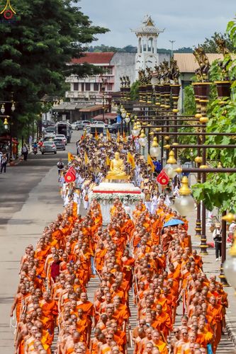 ภาพ No.239313:วันอาทิตย์ที่ 17 สิงหาคม พ.ศ. 2568 พิธีอัญเชิญรูปเหมือนพระมงคลเทพมุนี (สด จันทสโร) ณ ศาลากลางจังหวัดเลย ถึงลานพญานาค สวนสาธารณะกุดป่อง อ.เมือง จ.เลย