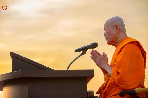 ภาพ No.194645:พิธีปฐมเริ่มสุวรรณรังสรรค์มหาธรรมกายเจดีย์ วันจันทร์ที่ 13 มกราคม พ.ศ. 2568 ณ มหาธรรมกายเจดีย์ วัดพระธรรมกาย จ.ปทุมธานี