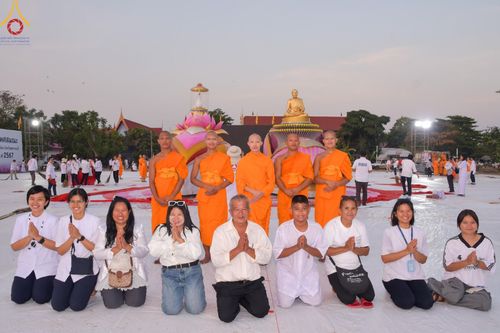 ภาพ No.111756:V.10 เก่งกล้า การเตรียมงาน เก็บงาน การรับบุญของเจ้าหน้าที่หน่วยงานต่างๆ เพื่อโครงการธรรมยาตรา กตัญญูบูชามหาปูชนียาจารย์ พระมงคลเทพมุนี (สด จนฺทสโร) พระผู้ปราบมาร อนุสรณ์สถาน 7 แห่ง ปีที่ 12 ระหว่างวันที่ 2 - 31 มกราคม พ.ศ.2567