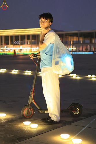 ภาพ No.58375:V.41 เทหมดใจ  ลุยต่อไป ร้อยซาวปี การเตรียมงาน การปฏิบัติงาน และการเก็บงาน ของเจ้าหน้าที่หน่วยงานต่างๆ เพื่อพิธีฉลองอายุวัฒนมงคล 80 ปี หลวงพ่อธัมมชโย และรับถวายมหาสังฆทาน 10,000 กว่าวัดทั่วประเทศ ในวันคุ้มครองโลก จันทร์ที่ 22 เมษายน พ.ศ. 2567