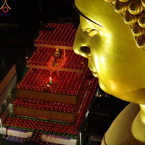 ภาพ No.119312:พิธีจุดประทีปถวายเป็นพุทธบูชา และบูชาธรรมมหาปูชนียาจารย์ พระมงคลเทพมุนี(สด จนฺทสโร) ในโครงการธรรมยาตราฯ วันที่ 26 มกราคม พ.ศ. 2567 ณ อาคารธรรมยาตรา กตัญญูบูชามหาปูชนียาจารย์ ตรงข้ามวัดปากน้ำภาษีเจริญ จ.กรุงเทพมหานคร