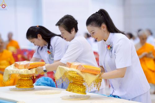 ภาพ No.244076:วันอาทิตย์ที่ 7 กันยายน พ.ศ. 2568 พิธีทอดผ้าป่าสมทบกฐินวัดพระธรรมกาย และสมทบกฐิน 30,000 วัดทั่วไทย ครั้งที่ 2 ณ ห้องแก้วสารพัดนึก 1 วัดพระธรรมกาย