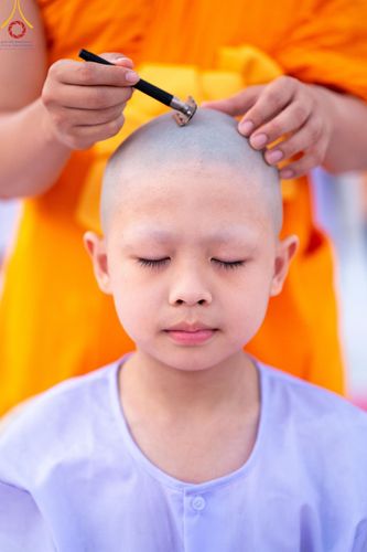 ภาพ No.132798:พิธีปลงผมยุวธรรมทายาท รุ่นที่ 32 มัชฌิมธรรมทายาท รุ่นที่ 28 ณ ลานธรรม วัดพระธรรมกาย วันเสาร์ที่ 30 มีนาคม พ.ศ. 2567