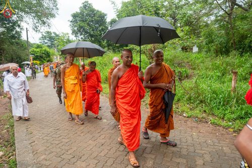 ภาพ No.140008:PhotoStory มหาศรัทธา ธรรมยาตราศรีลังกา EP.2 พิธีเปิดโครงการสยาม-ลังกา ธรรมยาตรา ฉลองเทศกาลวิสาขบูชาแห่งชาติ ศรีลังกา บูชาธรรม 80 ปีหลวงพ่อธัมมชโย เมื่อวันที่ 17 พฤษภาคม พ.ศ. 2567