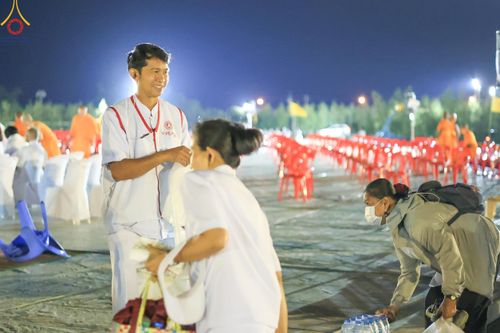 ภาพ No.119536:V.18 ทันทีม การเตรียมงาน เก็บงาน การรับบุญของเจ้าหน้าที่หน่วยงานต่างๆ เพื่อโครงการธรรมยาตรา กตัญญูบูชามหาปูชนียาจารย์ พระมงคลเทพมุนี (สด จนฺทสโร) พระผู้ปราบมาร อนุสรณ์สถาน 7 แห่ง ปีที่ 12 ระหว่างวันที่ 2 - 31 มกราคม พ.ศ.2567