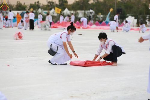 ภาพ No.119592:V.18 ทันทีม การเตรียมงาน เก็บงาน การรับบุญของเจ้าหน้าที่หน่วยงานต่างๆ เพื่อโครงการธรรมยาตรา กตัญญูบูชามหาปูชนียาจารย์ พระมงคลเทพมุนี (สด จนฺทสโร) พระผู้ปราบมาร อนุสรณ์สถาน 7 แห่ง ปีที่ 12 ระหว่างวันที่ 2 - 31 มกราคม พ.ศ.2567