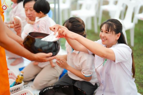 ภาพ No.148492:พิธีปฐมอุปสมบท สมโภชอุโบสถ บูชาธรรม 80 ปี หลวงพ่อธัมมชโย  วันอาทิตย์ที่ 11 สิงหาคม พ.ศ. 2567 วัดพระธรรมกายโทชิหงิ ประเทศญี่ปุ่น