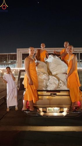 ภาพ No.125568:V.27 มาฆะ สาธุ  การรับบุญเตรียมงาน ปฎิบัติงาน เก็บงาน ของเจ้าหน้าที่หน่วยงานต่างๆ เพื่อวันมาฆบูชา วันเสาร์ที่ 24 กุมภาพันธ์  พ.ศ. 2567 ณ วัดพระธรรมกาย จ.ปทุมธานี