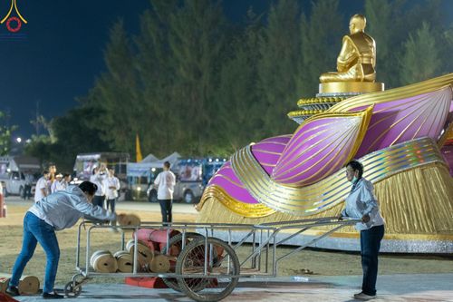 ภาพ No.108858:V.6 บุญเข้า การเตรียมงาน เก็บงาน การรับบุญของเจ้าหน้าที่หน่วยงานต่างๆ เพื่อโครงการธรรมยาตรา กตัญญูบูชามหาปูชนียาจารย์ พระมงคลเทพมุนี (สด จนฺทสโร) พระผู้ปราบมาร อนุสรณ์สถาน 7 แห่ง ปีที่ 12 ระหว่างวันที่ 2 - 31 มกราคม พ.ศ.2567