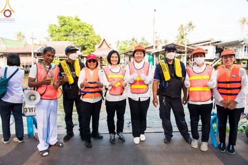 ภาพ No.117197:V.16 เป็นทีม การเตรียมงาน เก็บงาน การรับบุญของเจ้าหน้าที่หน่วยงานต่างๆ เพื่อโครงการธรรมยาตรา กตัญญูบูชามหาปูชนียาจารย์ พระมงคลเทพมุนี (สด จนฺทสโร) พระผู้ปราบมาร อนุสรณ์สถาน 7 แห่ง ปีที่ 12 ระหว่างวันที่ 2 - 31 มกราคม พ.ศ. 2567