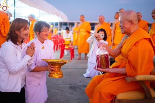 ภาพ No.194701:พิธีปฐมเริ่มสุวรรณรังสรรค์มหาธรรมกายเจดีย์ วันจันทร์ที่ 13 มกราคม พ.ศ. 2568 ณ มหาธรรมกายเจดีย์ วัดพระธรรมกาย จ.ปทุมธานี