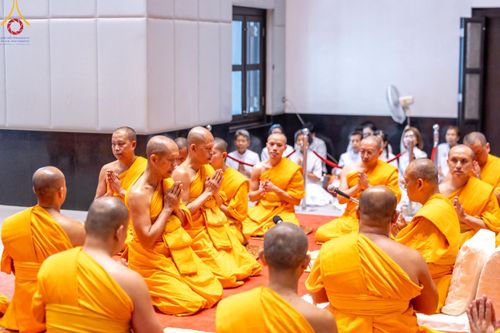 ภาพ No.180744:พิธีบรรพชาอุปสมบท โครงการอุปสมบทบูชาธรรมมหาปูชนียาจารย์ ประจำปีพุทธศักราช 2567 วันเสาร์ที่ 7 ธันวาคมพ.ศ. 2567 ณ วัดพระธรรมกาย จ.ปทุมธานี