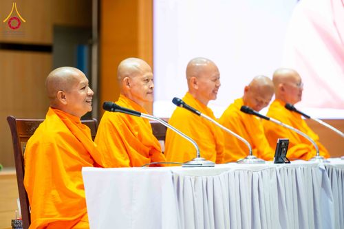 ภาพ No.309383:วันที่ 5-7 กุมภาพันธ์ พ.ศ. 2569 สัมมนาผู้นำบุญเตรียมงาน มหาสังฆทาน 40,000 วัด ฉลองอายุวัฒนมงคล 84 ปี หลวงพ่อธัมมชโย วันคุ้มครองโลก 22 เมษายน พ.ศ.2568 ณ เวิล์ดพีซวัลเล่ย์ เขาใหญ่ จ.นครราชสีมา