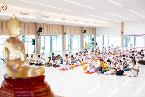 ภาพ No.65628:พิธีปลงผม และพิธีขอขมามอบผ้าไตร นาคธรรมทายาท ในโครงการอุปสมบทบูชาธรรม มหาปูชนียาจารย์ประจำปี 2565 ณ ศูนย์ปฏิบัติธรรมภาคใต้ บางกล่ำ จ.สงขลา วันที่ 19 พฤศจิกายน พ.ศ. 2565