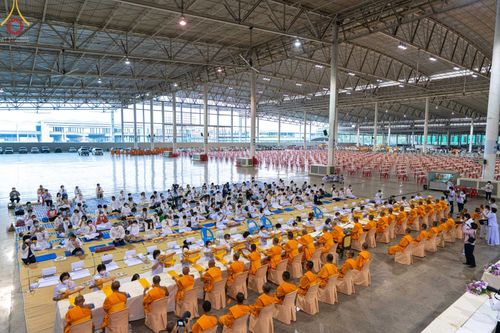 ภาพ No.75073:พิธีถวายภัตตาหารเป็นสังฆทาน แด่คณะพระธรรมยาตราฯ ในโครงการธรรมยาตรากตัญญูบูชา มหาปูชนียาจารย์ พระมงคลเทพมุนี(สด จนฺทสโร) พระผู้ปราบมาร อนุสรณ์สถาน 7 แห่ง ปีที่ 11 วันที่ 30 มกราคม พ.ศ. 2566