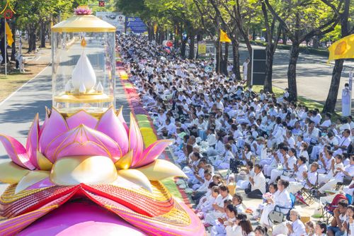 ภาพ No.286897:วันที่ 2 มกราคม พ.ศ.2569 พิธีต้อนรับพระธรรมยาตรา ครั้งที่ 1 (ภาพชุดที่ 2) ณ วัดพระธรรมกาย (วิหารหลวงปู่ - พระมหาธรรมกายเจดีย์)