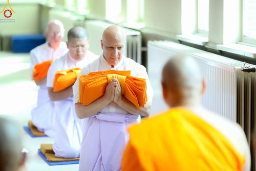 ภาพ No.83866:พิธีเวียนประทักษิณ,พิธีบรรพชาและพิธีอุปสมบทหมู่ ในโครงการอบรมพระธรรมทายาทในทวีปยุโรป  รุ่นที่ 9 วันอาทิตย์ที่ 16 กรกฎาคม พ.ศ. 2566 ณ วัดพระธรรมกายเบเนลักซ์  ประเทศเบลเยียม