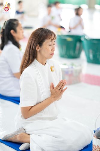 ภาพ No.336059:วันที่ 20 มิถุนายน พ.ศ. 2569 พิธีตักบาตรฉลองพระใหม่ โครงการอุปสมบทธรรมทายาทอุดมศึกษา รุ่นที่ 53