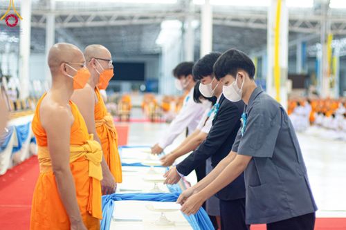 ภาพ No.87906:พิธีรำลึกนักสร้างบารมี ในวันมหารำลึกครั้งที่ 33 วันเสาร์ที่ 16 กันยายน พ.ศ. 2566 ณ หน้ารัตนบัลลังก์ สภาธรรมกายสากล วัดพระธรรมกาย