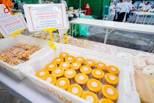 ภาพ No.297917:วันที่ 19 มกราคม พ.ศ. 2569 พิธีถวายภัตตาหารเป็นสังฆทาน แด่พระธรรมยาตรา ณ อนุสรณ์สถานบางปลา วัดบางปลา อำเภอบางเลน จังหวัดนครปฐม ในโครงการธรรมยาตรา กตัญญูบูชา มหาปูชนียาจารย์ พระมงคลเทพมุนี(สด จนฺทสโร) พระผู้ปราบมาร อนุสรณ์สถาน 7 แห่ง ปีที่ 14