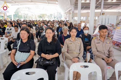 ภาพ No.291046:วันจันทร์ที่ 5 มกราคม พ.ศ. 2569  วัดพระธรรมกาย มูลนิธิธรรมกาย  จัดพิธีมอบของขวัญสนับสนุนการจัดกิจกรรมงานวันเด็กแห่งชาติ ประจำปี พ.ศ. 2569 ให้แก่องค์กรภาคีเครือข่ายกว่า 200 องค์กร ณ วัดพระธรรมกาย อ.คลองหลวง จ.ปทุมธานี