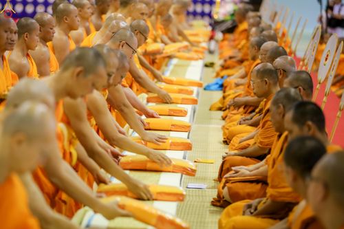ภาพ No.339648:วันที่ 18 กรกฎาคม พ.ศ.2569 วันมหารำลึก ครั้งที่ 36 ณ ห้องแก้วสารพัดนึก 1 วัดพระธรรมกาย
