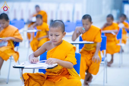 ภาพ No.309528:วันที่ 12 กุมภาพันธ์ พ.ศ. 2569 การสอบบาลีสนามหลวง ประจำปี 2569 ประโยค 1-2, ป.ธ.3/ ประโยค บ.ศ.1-2, บ.ศ.3 ณ สนามสอบประจำจังหวัดปทุมธานี แห่งที่ 2  วัดพระธรรมกาย อ.คลองหลวง จ.ปทุมธานี