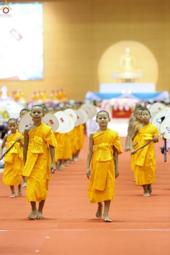 ภาพ No.236275:วันที่ 3 สิงหาคม พ.ศ. 2568 พิธีมุทิตาสักการะพระภิกษุ ผู้สอบได้เปรียญธรรม 9 ประโยค ระดับโลก ปีที่ 37, พิธีมอบโล่และทุนการศึกษา สำนักเรียนบาลีดีเด่นทั่วประเทศ ณ ห้องแก้วสารพัดนึก 1 วัดพระธรรมกาย