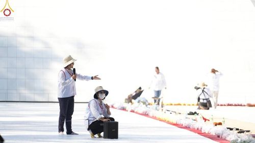 ภาพ No.111667:V.10 เก่งกล้า การเตรียมงาน เก็บงาน การรับบุญของเจ้าหน้าที่หน่วยงานต่างๆ เพื่อโครงการธรรมยาตรา กตัญญูบูชามหาปูชนียาจารย์ พระมงคลเทพมุนี (สด จนฺทสโร) พระผู้ปราบมาร อนุสรณ์สถาน 7 แห่ง ปีที่ 12 ระหว่างวันที่ 2 - 31 มกราคม พ.ศ.2567