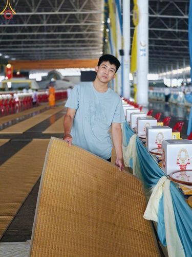 ภาพ No.59700:V.39 ทุ่มสุดใจ ธรรมชัย 80 ปี การเตรียมงาน การปฏิบัติงาน ของเจ้าหน้าที่หน่วยงานต่างๆ เพื่อพิธีฉลองอายุวัฒนมงคล 80 ปี หลวงพ่อธัมมชโย และรับถวายมหาสังฆทาน 10,000 กว่าวัดทั่วประเทศ ในวันคุ้มครองโลก จันทร์ที่ 22 เมษายน พ.ศ. 2567