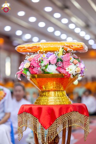 ภาพ No.200084:พิธีทอดผ้าป่าทำนุบำรุงศาสนสถาน ณ วัดบางไผ่นารถ ตำบลบางไทรป่า อำเภอบางเลน จังหวัดนครปฐม ในโครงการธรรมยาตรา กตัญญูบูชา มหาปูชนียาจารย์ พระมงคลเทพมุนี(สด จนฺทสโร) พระผู้ปราบมาร อนุสรณ์สถาน 7 แห่ง ปีที่ 13 วันที่ 22 มกราคม พ.ศ. 2568