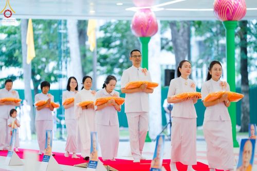 ภาพ No.156724:พิธีบรรพชาอุปสมบท ธรรมทายาท โครงการอุปสมบทหมู่บูชาธรรมครบรอบ 107 ปี วันครูผู้ค้นพบวิชชาธรรมกาย ณ โบสถ์พระไตรปิฏก วัดพระธรรมกาย วันเสาร์ที่ 14 กันยายน พ.ศ. 2567