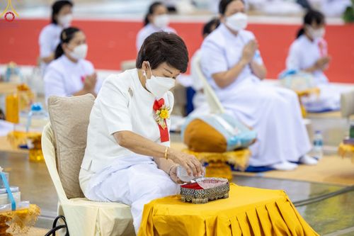 ภาพ No.88199:พิธีมุทิตาสักการะ เปรียญธรรม 9,6,3 และบาลีศึกษา 6,3  พิธีมอบดวงแก้วสามเณรทรงบาลีไวยากรณ์ วันอาทิตย์ 17 กันยายน พ.ศ. 2566 ณ สภาธรรมกายสากล วัดพระธรรมกาย