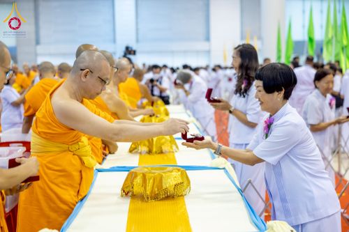 ภาพ No.259885:วันอาทิตย์ที่ 5 ตุลาคม พ.ศ. 2568 สัมมนาพิเศษ "จากกฐินวัดพระธรรมกาย สู่กฐินทั่วไทย 30,000 วัด" ณ สภาธรรมกายสากล วัดพระธรรมกาย