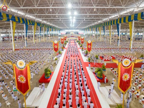 ภาพ No.154559:พิธีทอดผ้าป่าสมทบกฐินวัดพระธรรมกาย และสมทบกฐิน 30,000 วัดทั่วไทย ครั้งที่ 2 ณ สภาธรรมกายสากล วัดพระธรรมกาย วันอังคารที่ 17 กันยายน พ.ศ. 2567