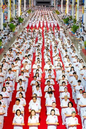 ภาพ No.150156:พิธีทอดผ้าป่าสมทบกฐินวัดพระธรรมกาย และสมทบกฐิน 30,000 วัดทั่วไทย ครั้งที่ 1 เนื่องในวันธรรมชัย 27 สิงหาคม พ.ศ.2567 ณ สภาธรรมกายสากล วัดพระธรรมกาย