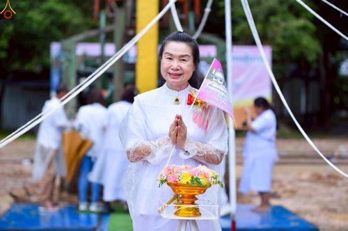 ภาพ No.250006:วันอังคารที่ 30 กันยายน พ.ศ. 2568 พิธีตอกเสามงคลต้นแรกอาคารเศรษฐีถาวร ที่พักผู้มาปฏิบัติธรรม ณ ศูนย์ปฏิบัติธรรมจันทบุรี