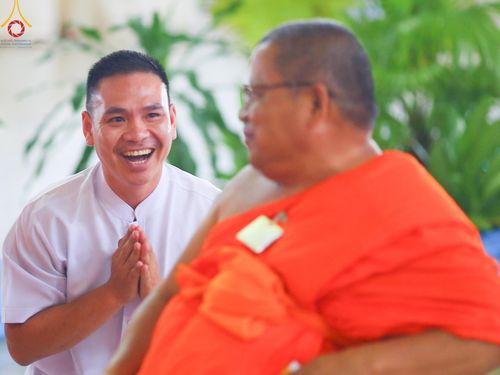 ภาพ No.146842:การต้อนรับพระสังฆาธิการ 2,000 กว่าวัดทั่วประเทศ และพิธีบูชาข้าวพระ เนื่องในวันสมาธิโลก วันอาทิตย์ที่ 4 สิงหาคม พ.ศ. 2567 ณ สภาธรรมกายสากล วัดพระธรรมกาย