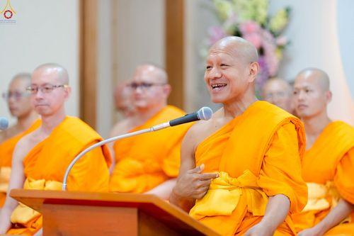 ภาพ No.261825:วันที่ 17 ตุลาคม พ.ศ. 2568 พิธีทอดกฐินวัดพระธรรมกายนางาโน่ ประเทศญี่ปุ่น  "เชื่อมสายบุญพระผู้ปราบมาร" บูชาธรรม 141 ปี พระมงคลเทพมุนี (สด จนฺทสโร)