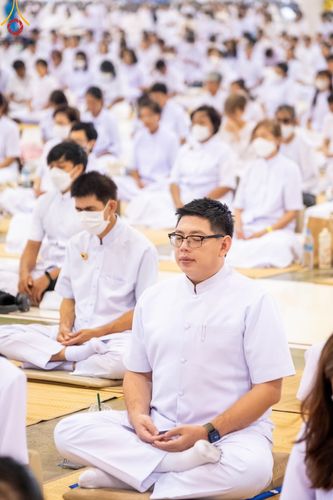 ภาพ No.123079:พิธีตักบาตร และพิธีบูชาข้าวพระ ในวันอาทิตย์ต้นเดือนที่ 4 กุมภาพันธ์ พ.ศ. 2567 ณ วัดพระธรรมกาย จ.ปทุมธานี