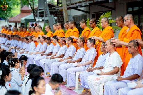 ภาพ No.216747:วันอาทิตย์ที่ 6 เมษายน พ.ศ. 2568 พิธีตัดปอยผม และปลงผมนาคธรรมทายาท โครงการบวชบูชาธรรม81ปี หลวงพ่อธัมมชโย โครงการ 1 และ 2 โครงการนานาชาติ AEC&WAB รุ่น CEO (ผู้บริหาร) รุ่นที่4 ณ หมู่บ้านบรรลุธรรม วัดพระธรรมกาย