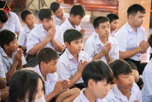 ภาพ No.205245:พิธีทอดผ้าป่าทำนุบำรุงศาสนสถาน ณ วัดบางขัน ตำบลคลองหนึ่ง อำเภอคลองหลวง จังหวัดปทุมธานี ในโครงการธรรมยาตรา กตัญญูบูชา มหาปูชนียาจารย์ พระมงคลเทพมุนี(สด จนฺทสโร) พระผู้ปราบมาร อนุสรณ์สถาน 7 แห่ง ปีที่ 13 วันที่ 30 มกราคม พ.ศ. 2568