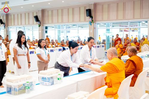 ภาพ No.225982:วันเสาร์ที่ 24 พฤษภาคม พ.ศ. 2568 พิธีถวายสังฆทาน 323 วัด ปีที่ 21 ครั้งที่ 177 พิธีมอบกองทุนหนุนแรงใจช่วยครูใต้ ปีที่ 18 ครั้งที่ 141 และพิธีทำบุญอุทิศส่วนกุศลให้ผู้วายชนม์ ณ ศูนย์ปฏิบัติธรรมภาคใต้ จ.สงขลา