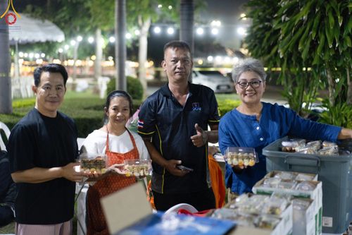 ภาพ No.185634:V.47 เบื้องหลังของเบื้องหน้า งานตักบาตรพระ 10,000 รูป ณ จ.กาญจนบุรี วันที่ 20-21 ธันวาคม พ.ศ. 2567